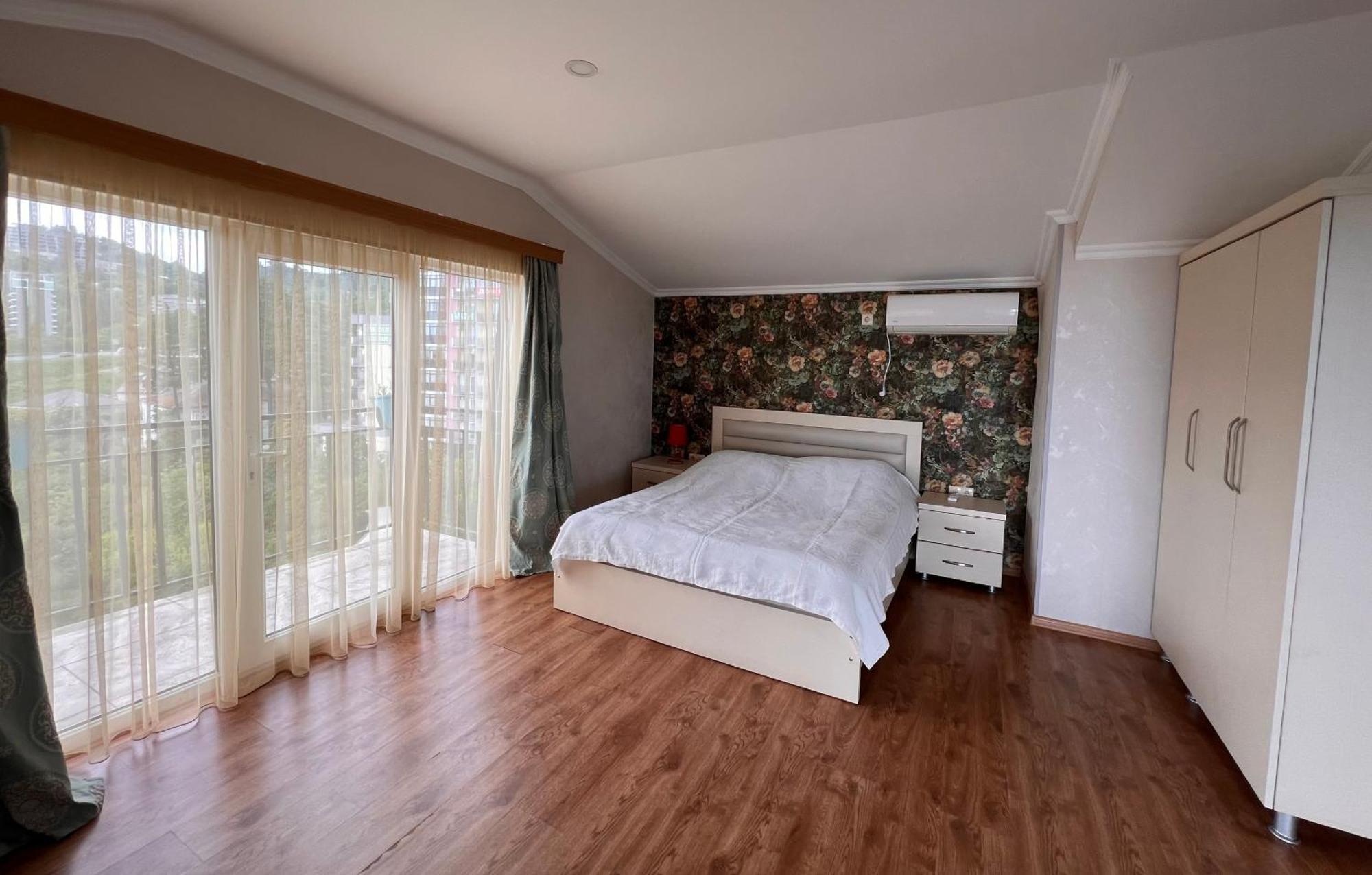 Irakli Guest House Махинджаури Экстерьер фото